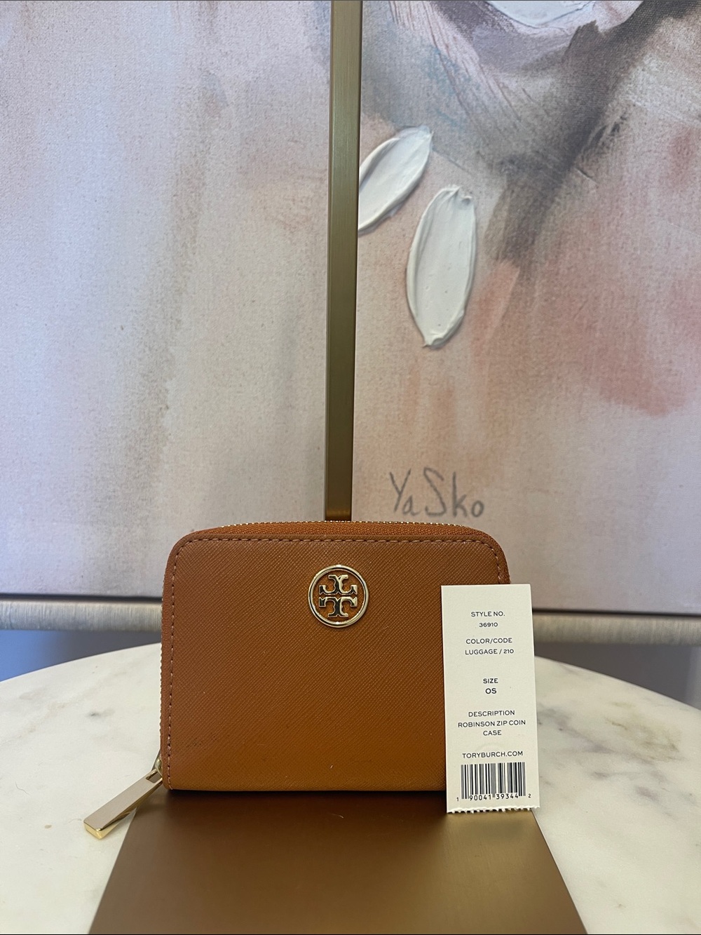 NWT Tory Burch Robinson Saffiano Leather Zip Card Case